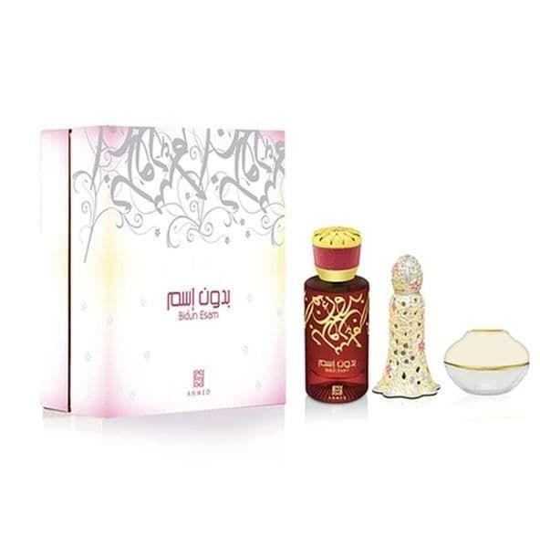Luxury Middle Eastern perfume gift set with ornate bottles and elegant packaging
